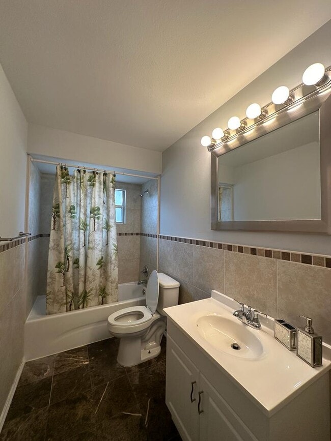 Building Photo - 1145 John Ridge Ct