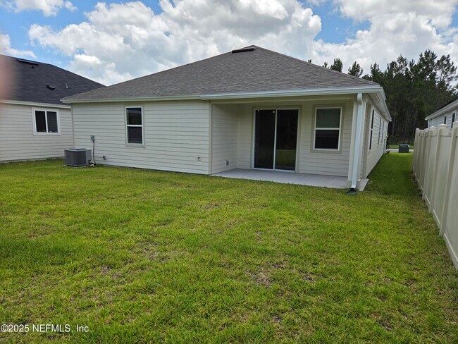 Building Photo - 11063 Buckner Ln