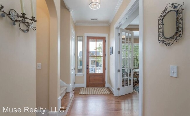 Building Photo - 3 br, 2.5 bath House - 936 Herrons Ferry