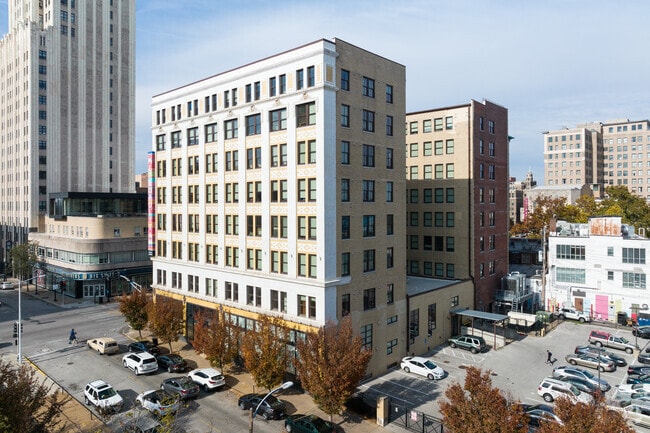 Building Photo - Metropolitan Lofts