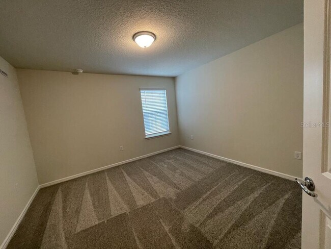 Building Photo - 2760 Bright Bird Ln