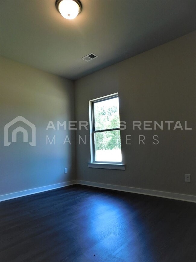 Building Photo - Home for Rent in Jasper, AL...AVAILABLE TO...