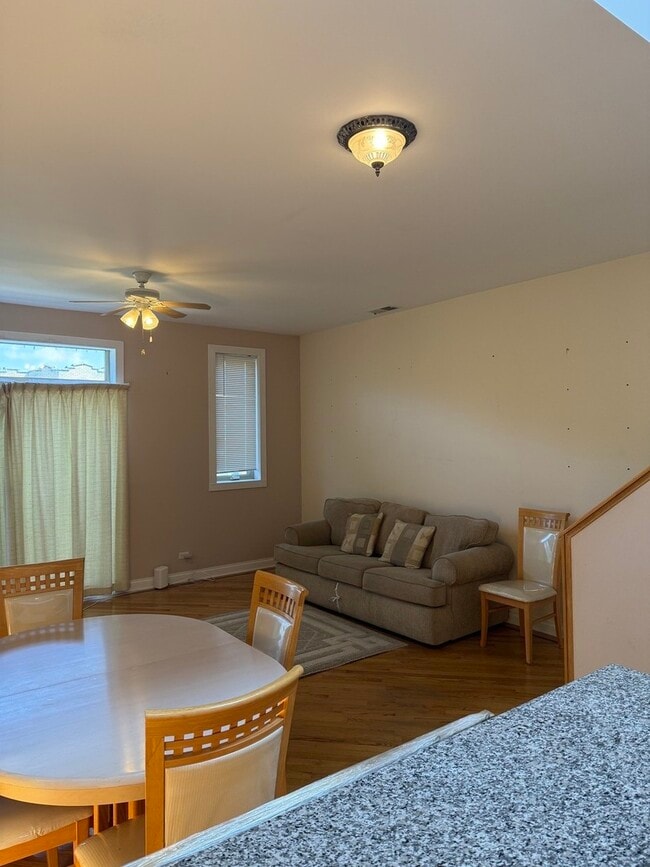 Building Photo - 2645 W Haddon Ave