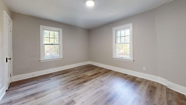 Primary Photo - 294 Madison Ave