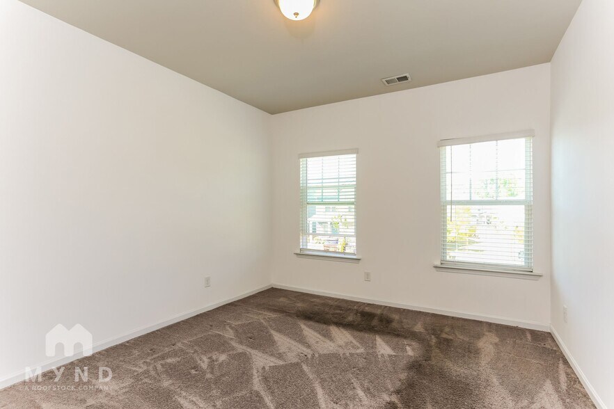 Building Photo - 1582 Ribbon Mill Ln