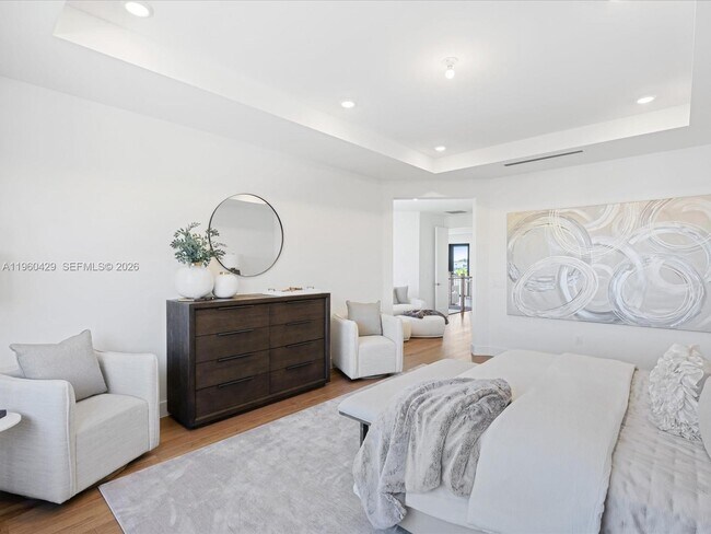 Building Photo - 19701 NE 16th Pl