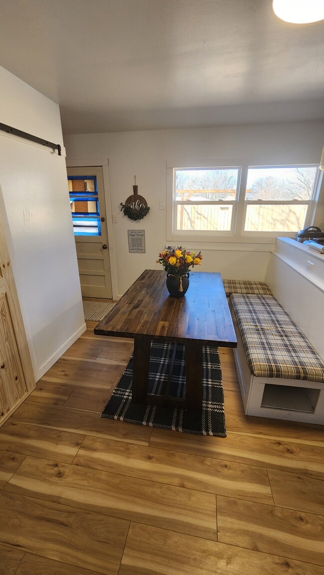 Building Photo - 1701 Cassell Rd