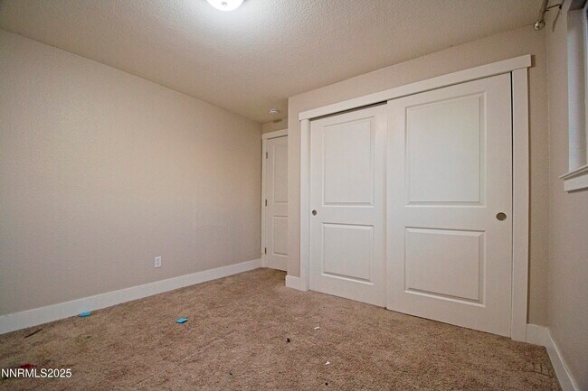 Building Photo - 489 Penny Way