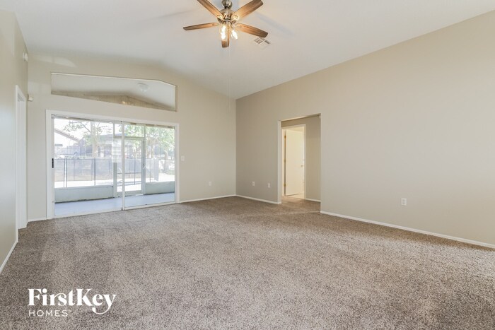Building Photo - 785 Hunt Dr