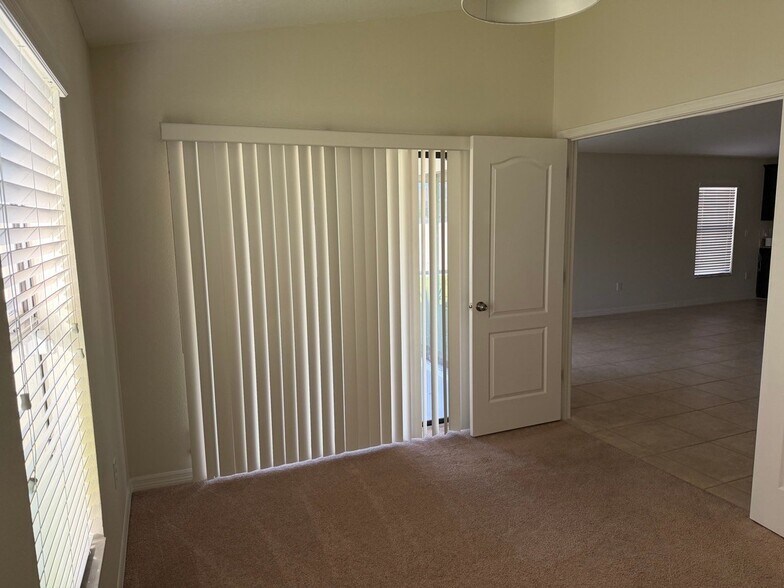 Building Photo - 10206 Stedfast Ct