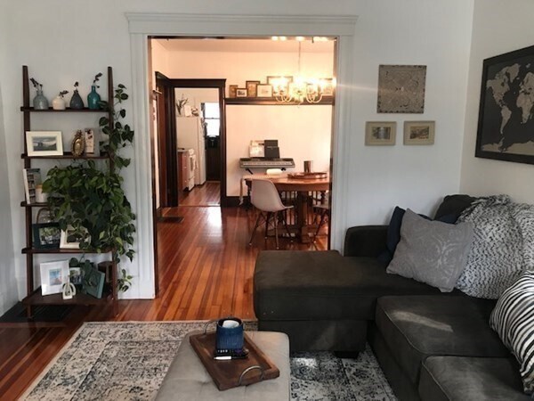 Building Photo - 274 Poplar St