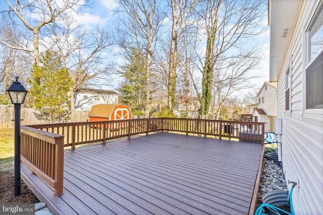 Building Photo - 9356 Birchwood Ct