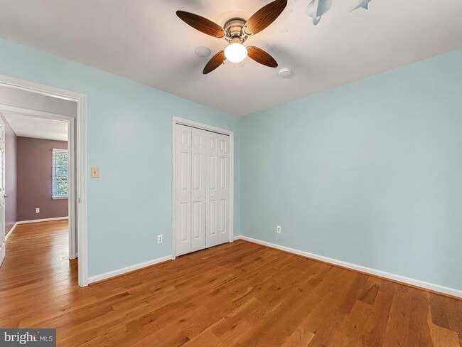 Building Photo - 8433 Sailboat Ln