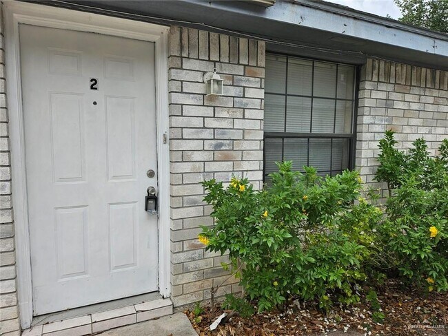 Primary Photo - 716 Quail Ave