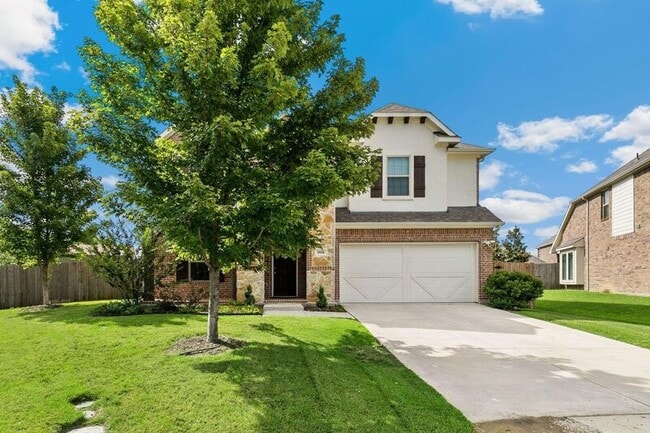 Building Photo - 5601 Fremont Dr