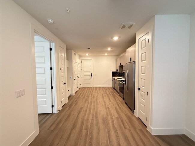 Building Photo - 2520 Washington Ave