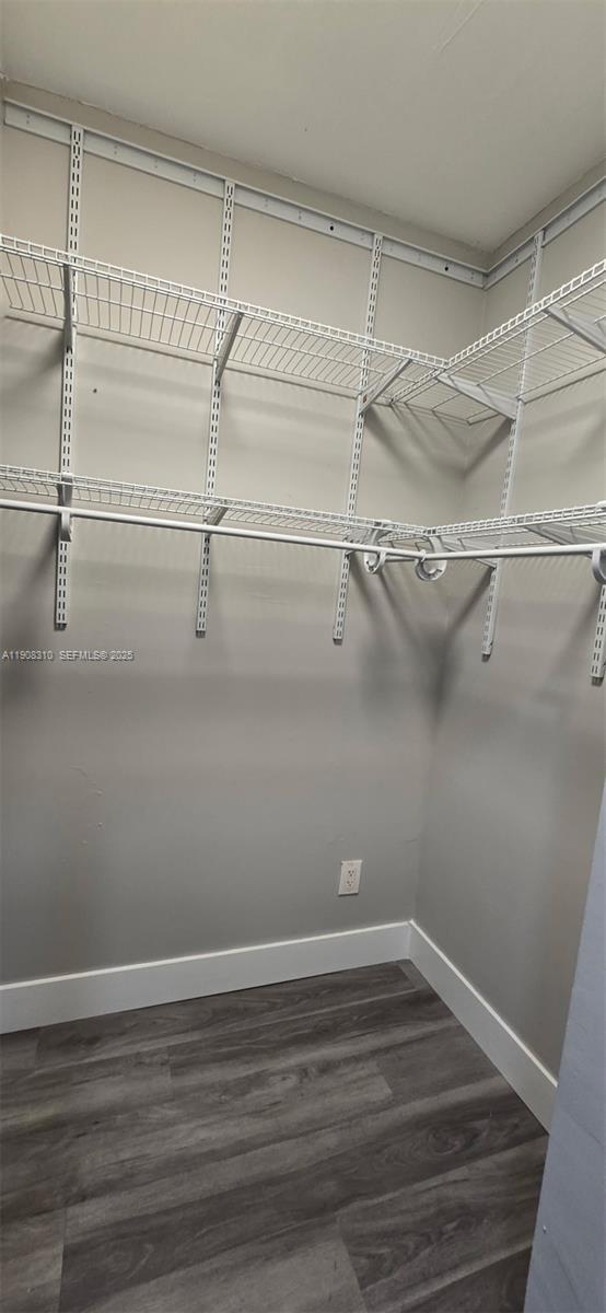 Building Photo - 2533 Garfield St