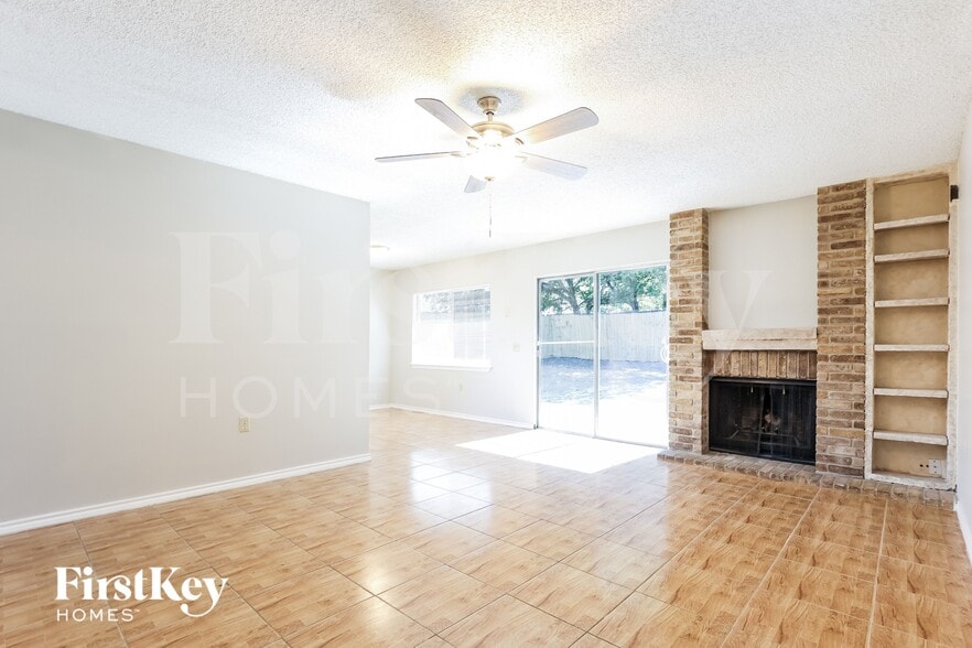 Building Photo - 10232 Flatland Trail