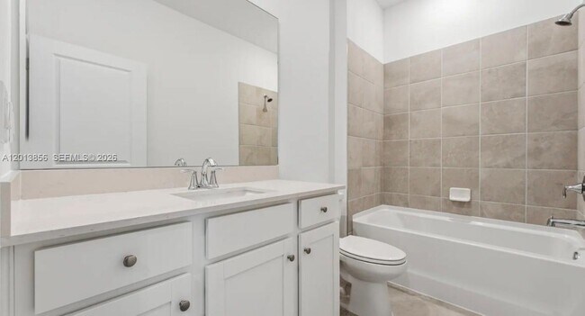 Building Photo - 20511 Hazelnut Ct S