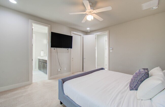 Building Photo - 509 Gregg St