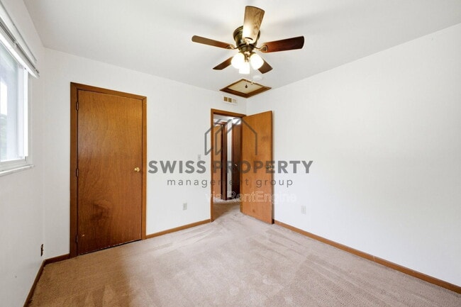 Building Photo - 1567 Briarwood Ave