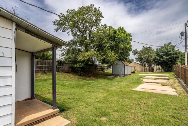 Building Photo - Single Family home Near SWOSU