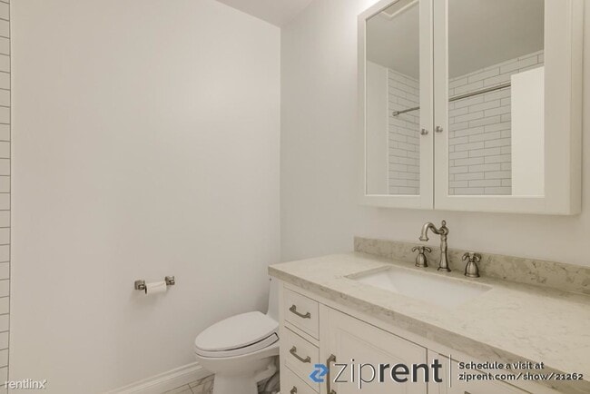 Building Photo - 1 br, 2 bath Condo - 7260 Hillside Avenue,...