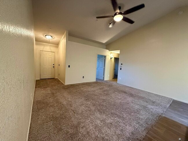 Building Photo - 3074 S Todd Ave