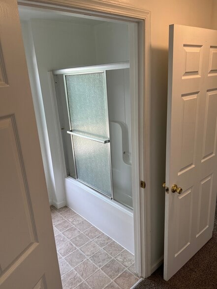 Bathroom - 7019 Church Hill Rd