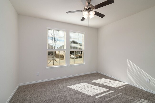 Building Photo - GORGEOUS 4 BEDROOM HOME LOCATED IN ANNA, TEXAS!