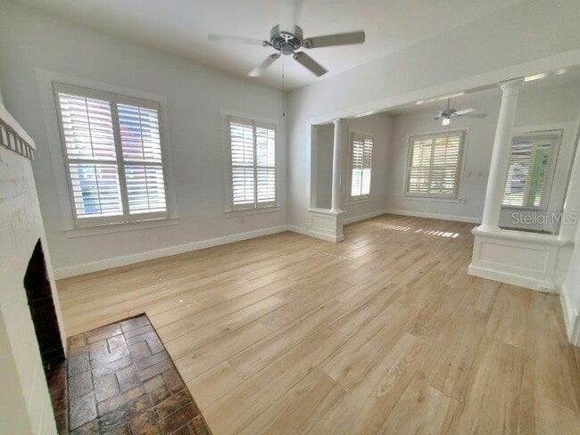 Building Photo - 461 W Marion Ave