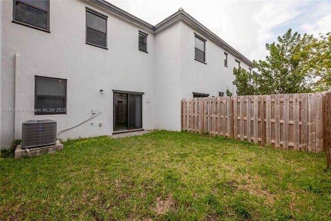 Building Photo - 13405 SW 287th St