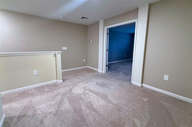 Building Photo - 4939 SW 81st Lp