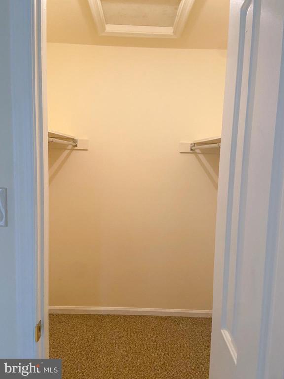 Building Photo - 108 Foxmeadow Dr