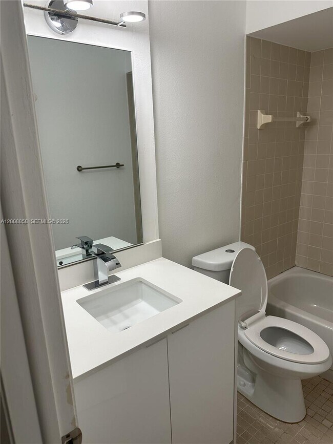 Building Photo - 40 Chestnut Cir