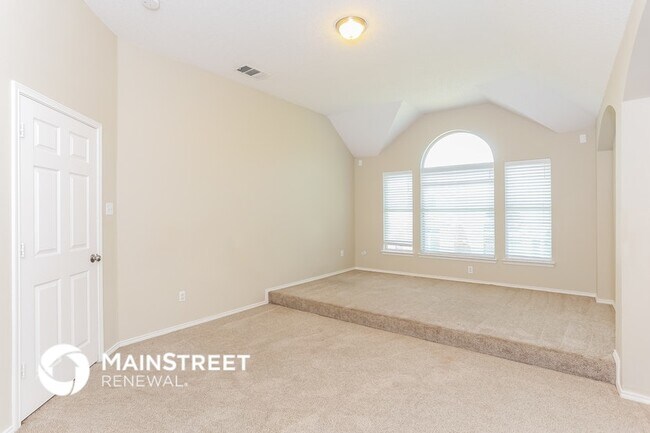 Building Photo - 513 Mulberry Ln