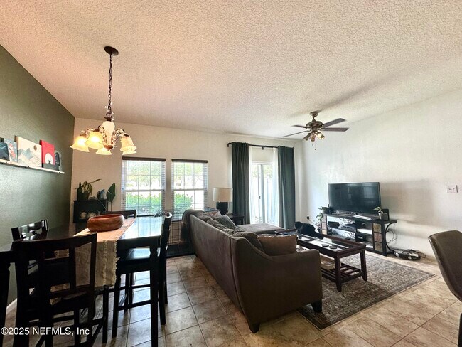 Building Photo - 1659 Biscayne Bay Cir