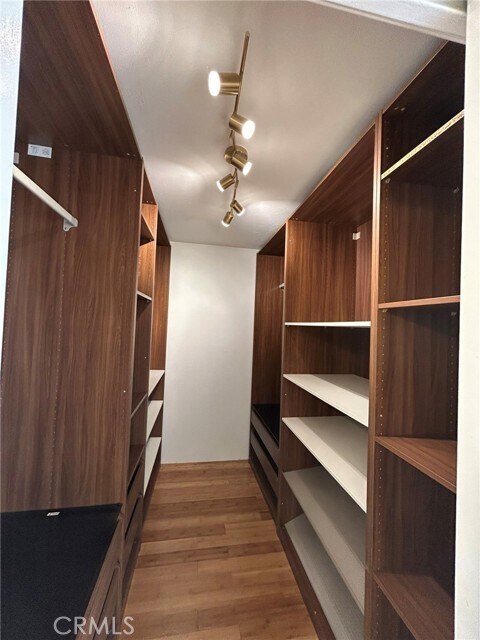 Building Photo - 1734 N Yurok St