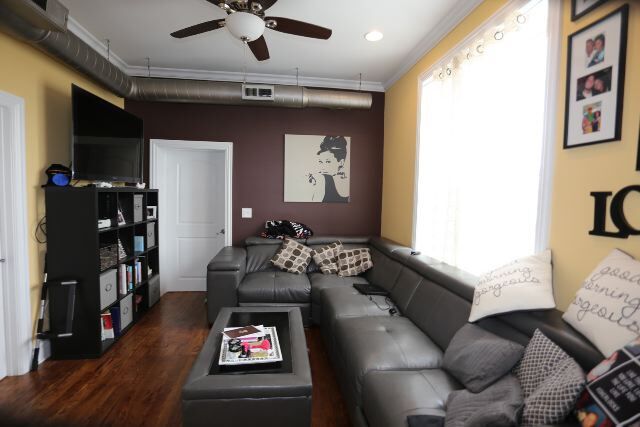 Building Photo - 2618 W Thomas St