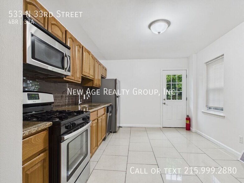 Building Photo - 533 N 33rd St