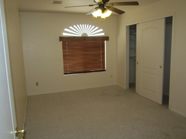 Building Photo - 2172 Tahoe Pl