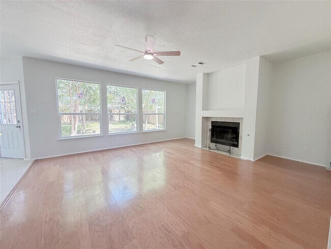 Building Photo - 16403 Spotted Eagle Dr