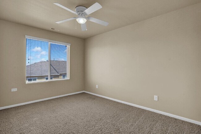 Building Photo - 5647 Celtic Cross Grove