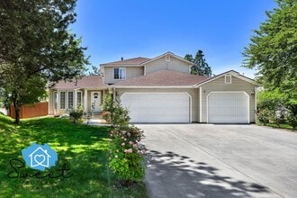 Building Photo - 5499 S Yarrow Pl