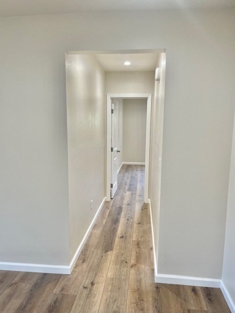 Building Photo - 1089 6th Ave