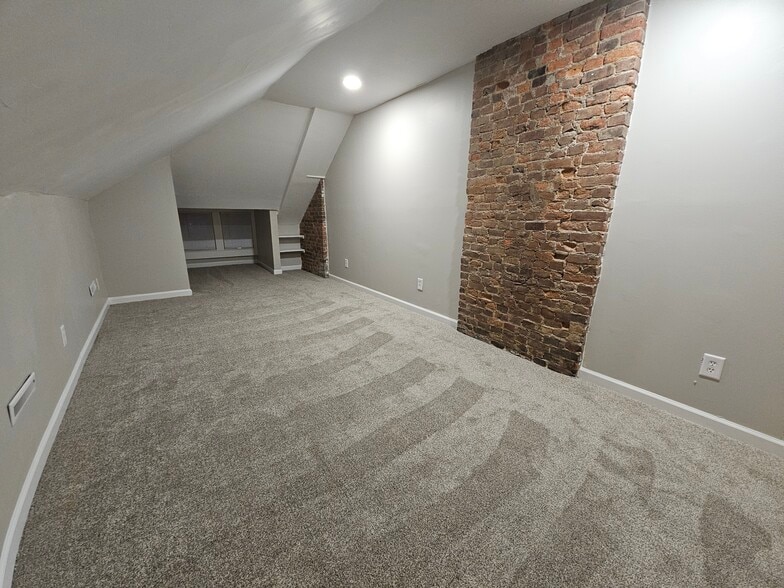 3rd Floor Living Space - 215 Dakota Ave