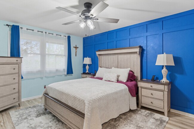 Building Photo - 407 Greenfield Rd