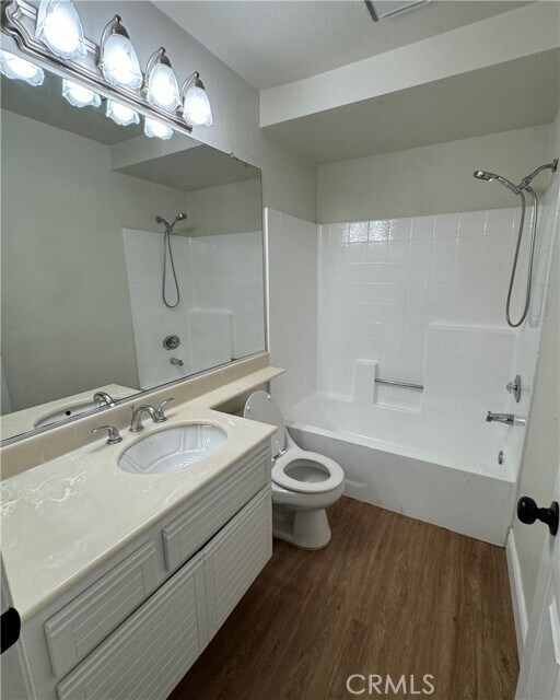 Building Photo - 3036 Fairgreen Ln