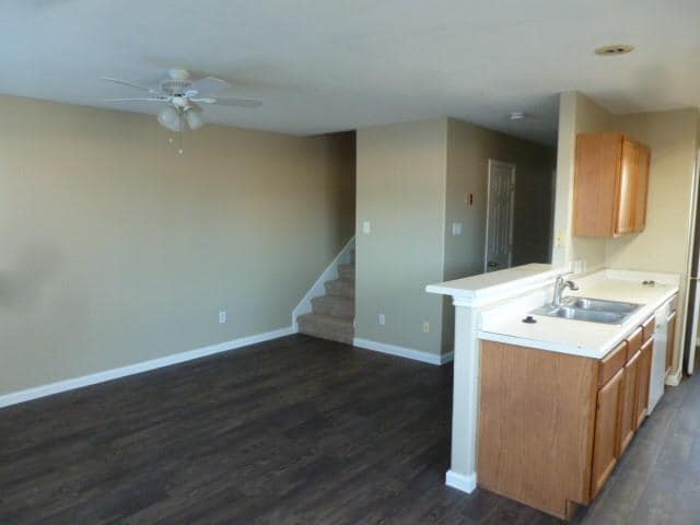 Building Photo - 2867 Southampton Way