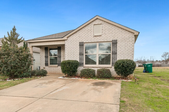 Building Photo - 16411 Waterbury Ln